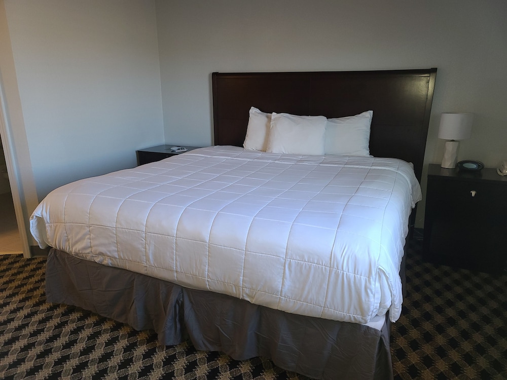 MCM Elegante Suites 14/37