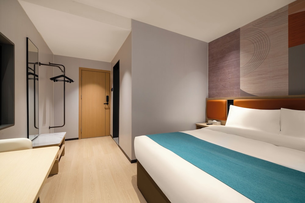 Guang Dong Grand Hotel 36/68