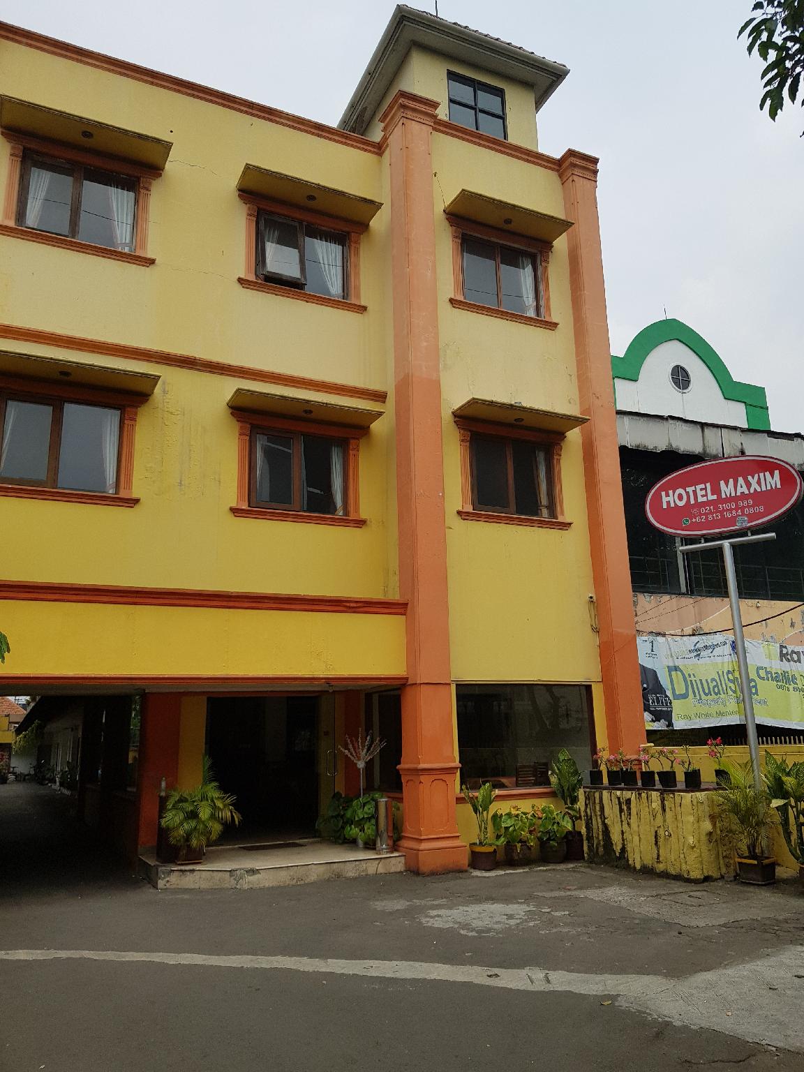 Hotel Maxim 7/33