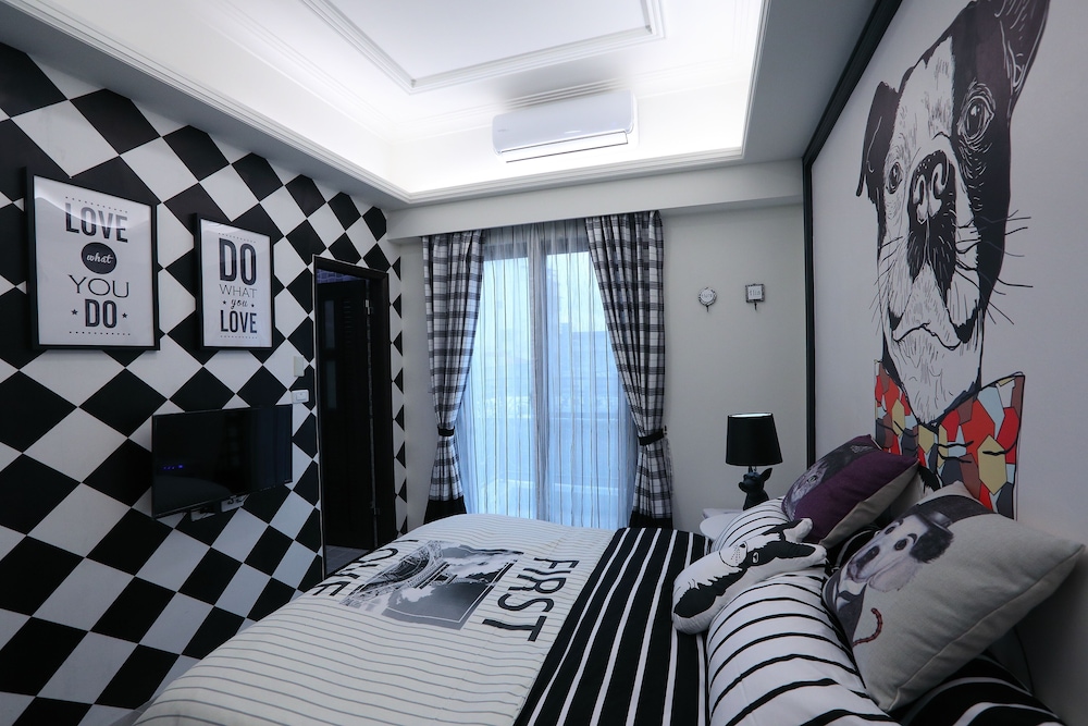 Happiness Station B&B 26/50