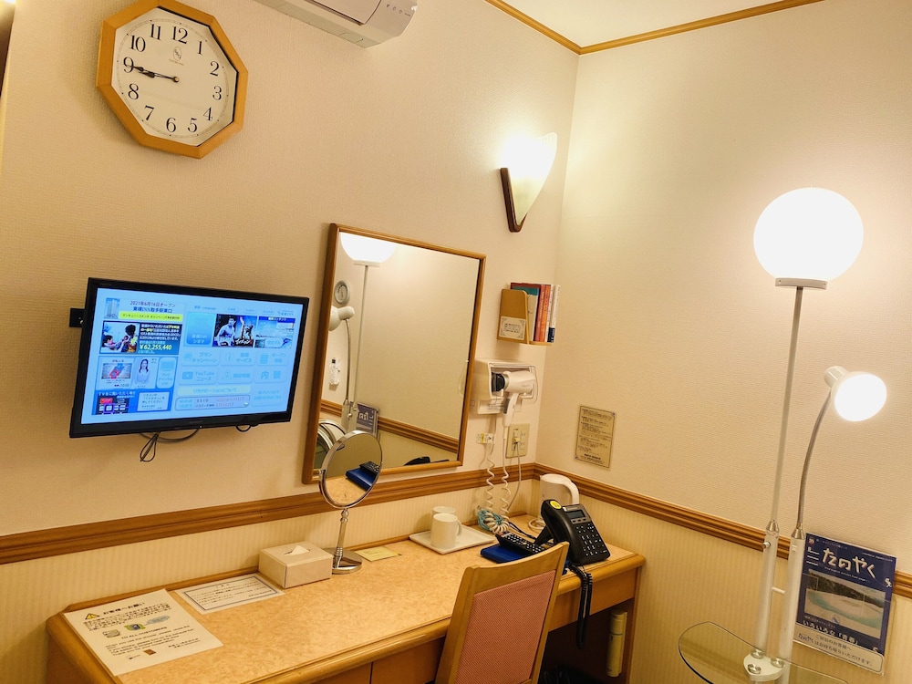 Toyoko Inn Hakata Nishi-nakasu 44/50