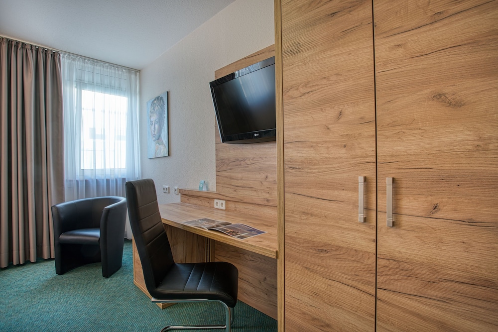 Centro Hotel Boblingen, Trademark Collection by Wyndham 23/31