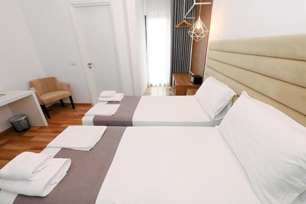 Bianco Hotel 30/61