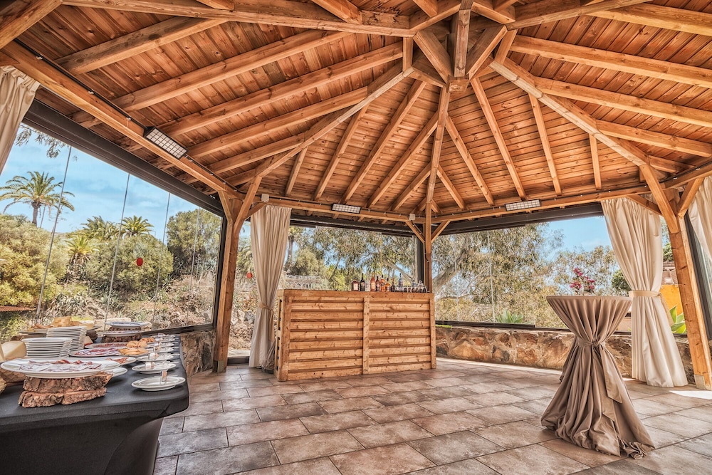 Hotel Rural LIVVO Maipez 16/50