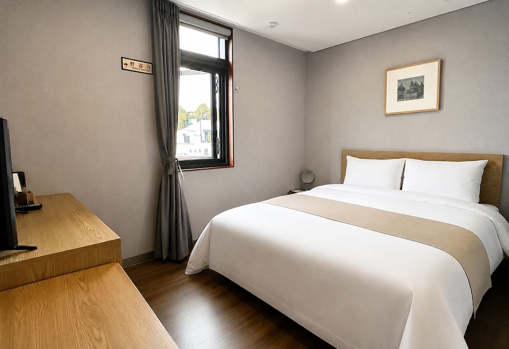 Brosis Hotel 16/47