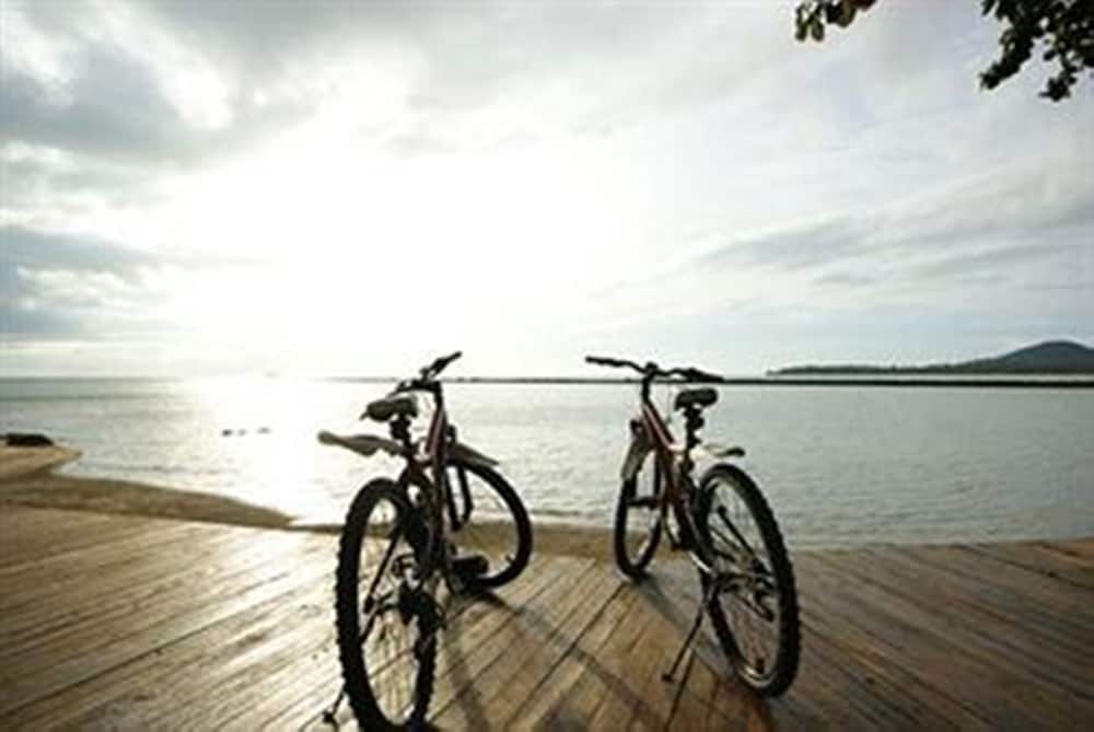 THARATHIP RESORT 64/68