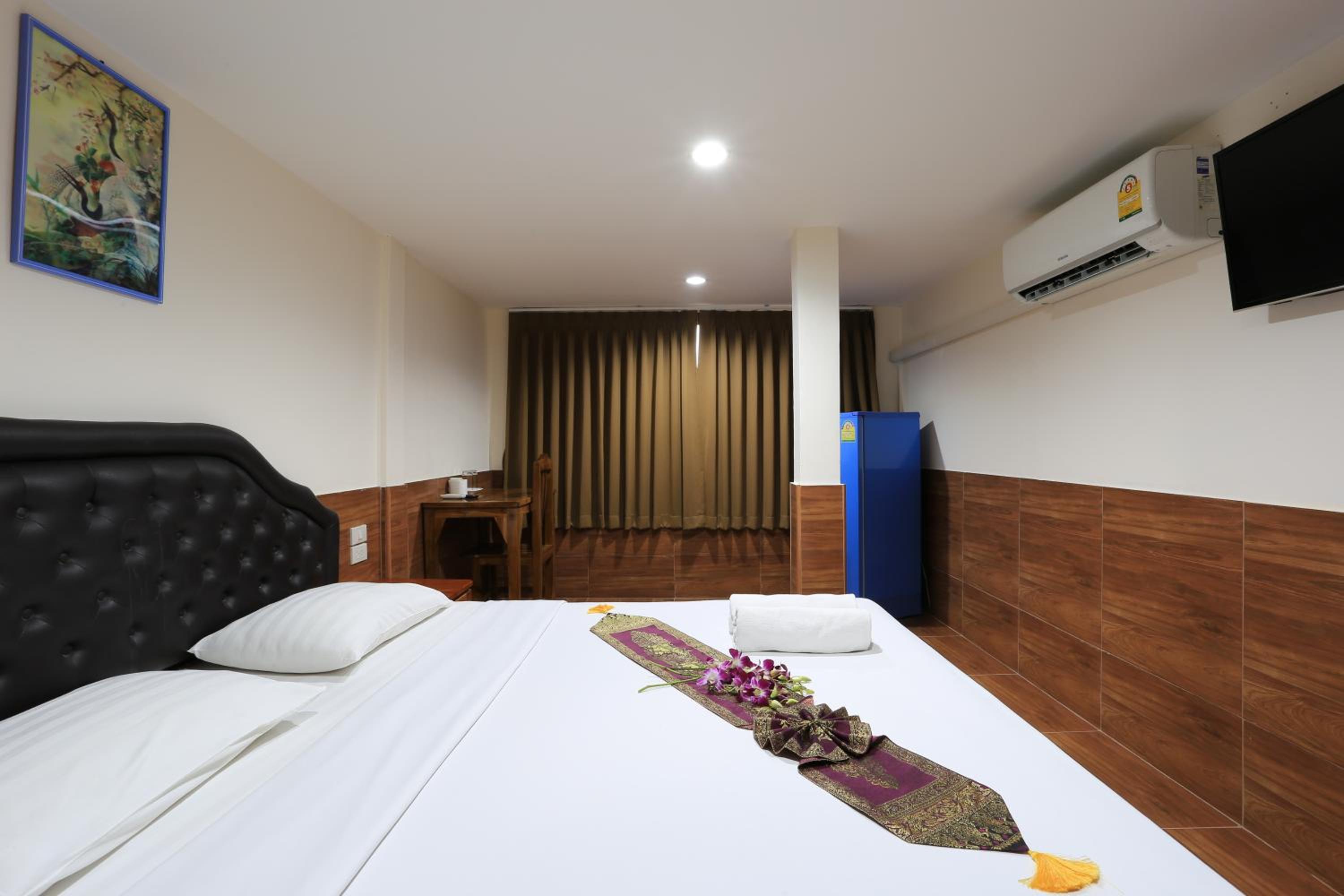 غرفة سوبيريور بسرير كوين، The Siam Guest House 2/2