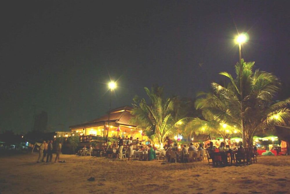 Sea Falcon Hotel 8/28