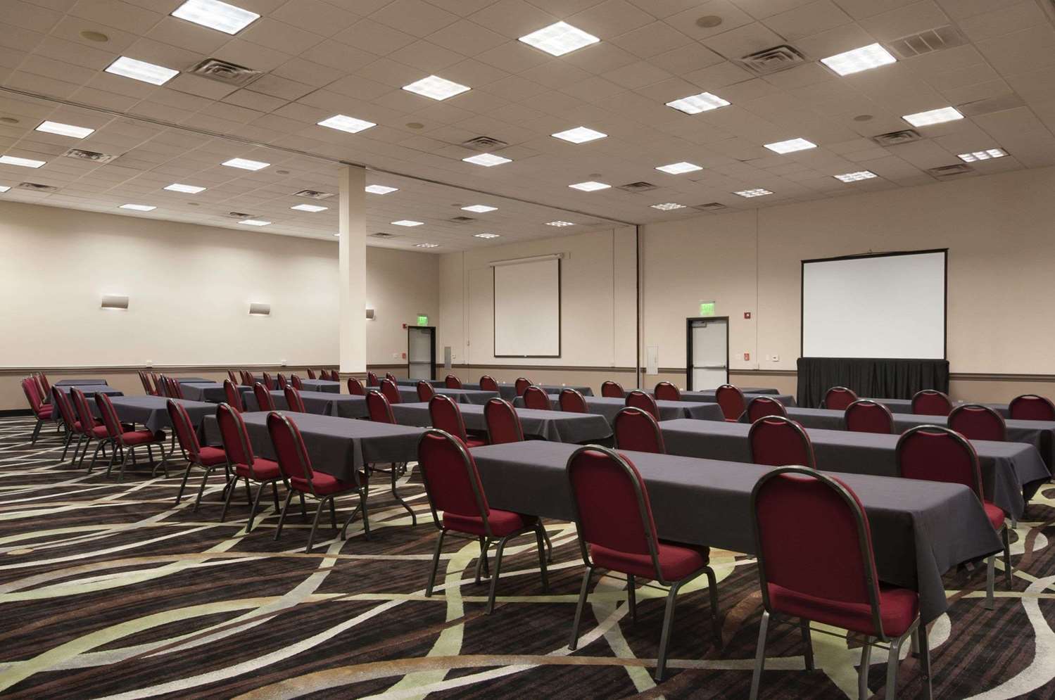Wingate by Wyndham Round Rock Hotel & Conference Center 22/30