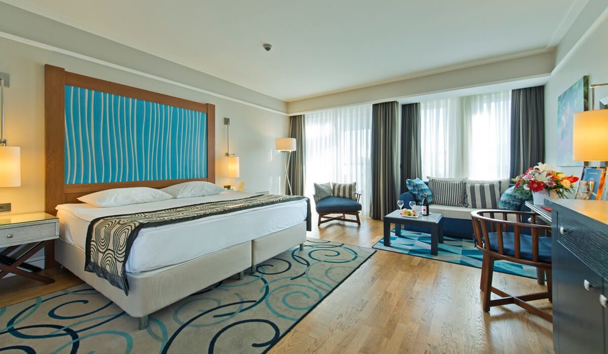 ELEGANCE SUITE