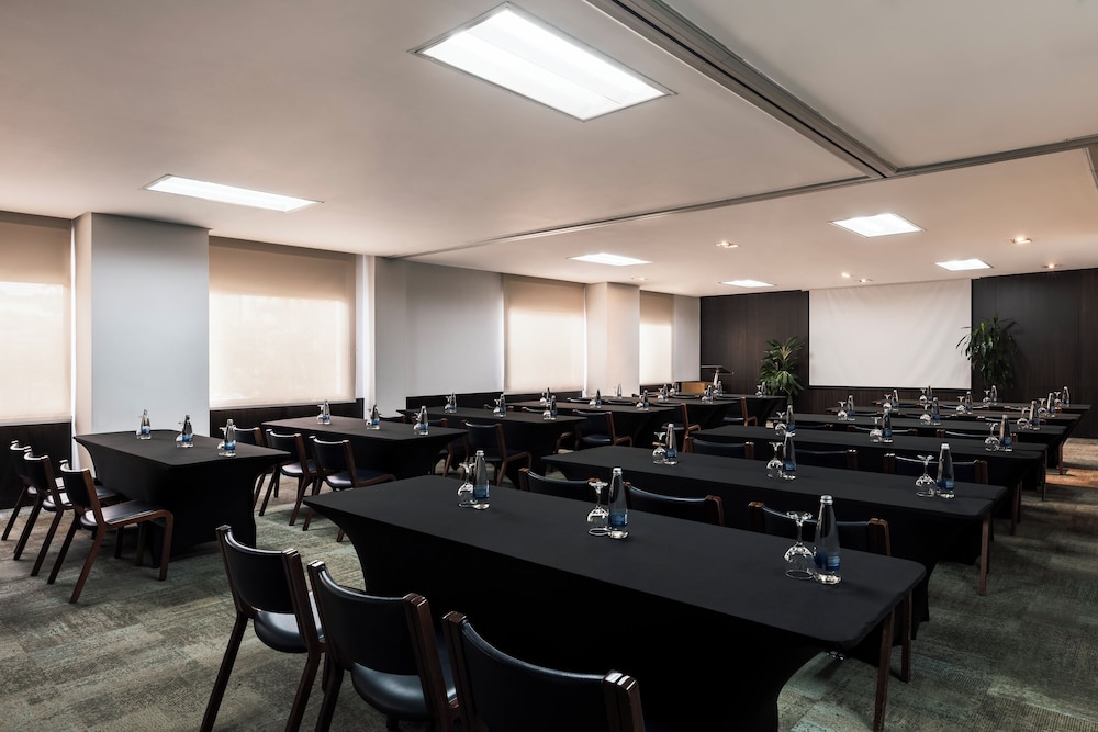 Hotel Poblado Plaza 40/50