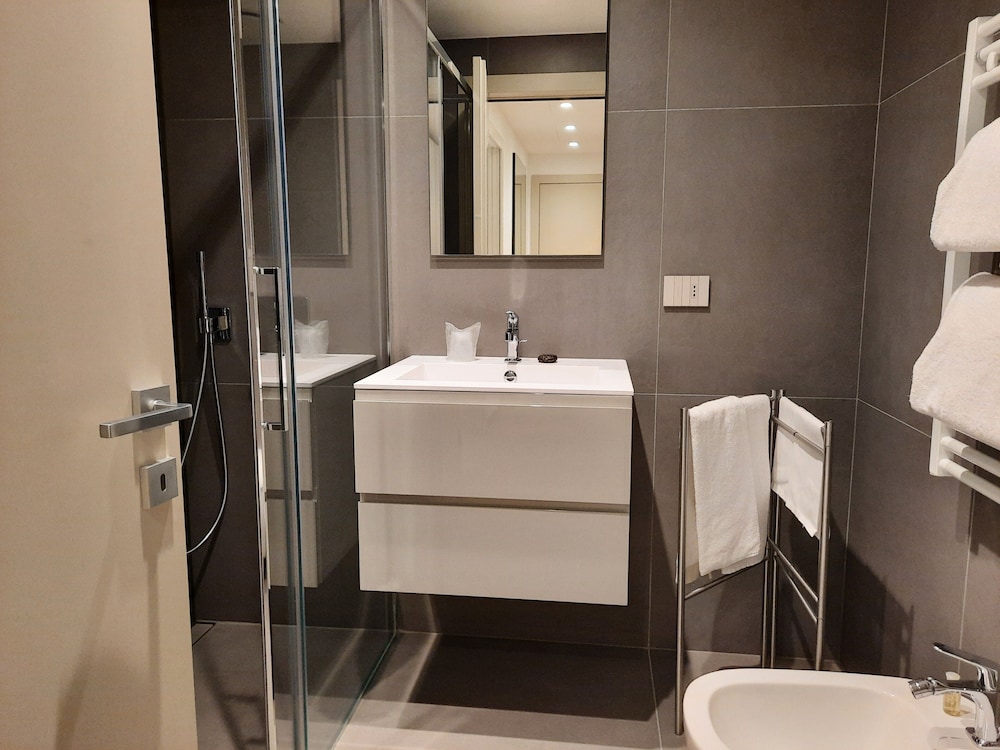 Milan Eleven by Brera Apartments 41/50