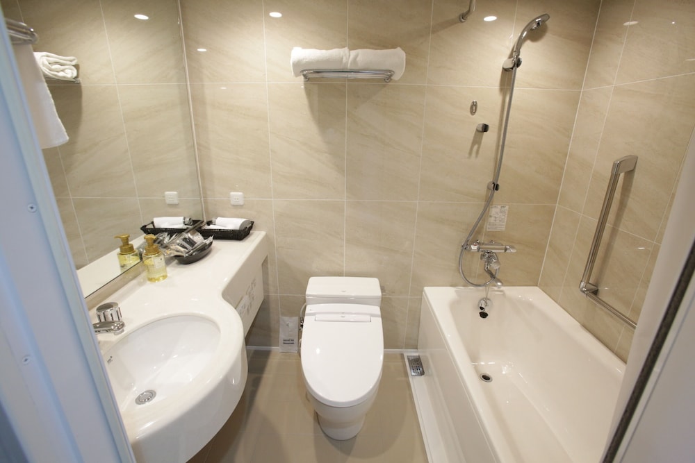 Okayama International Hotel 47/47