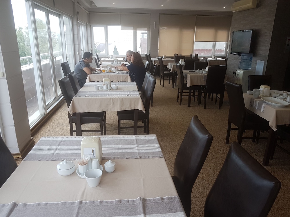 Kent Otel 25/37