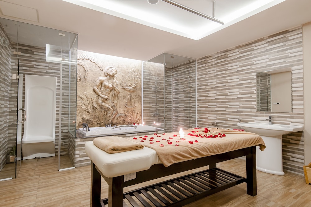 Muong Thanh Grand Lao Cai Hotel 30/63