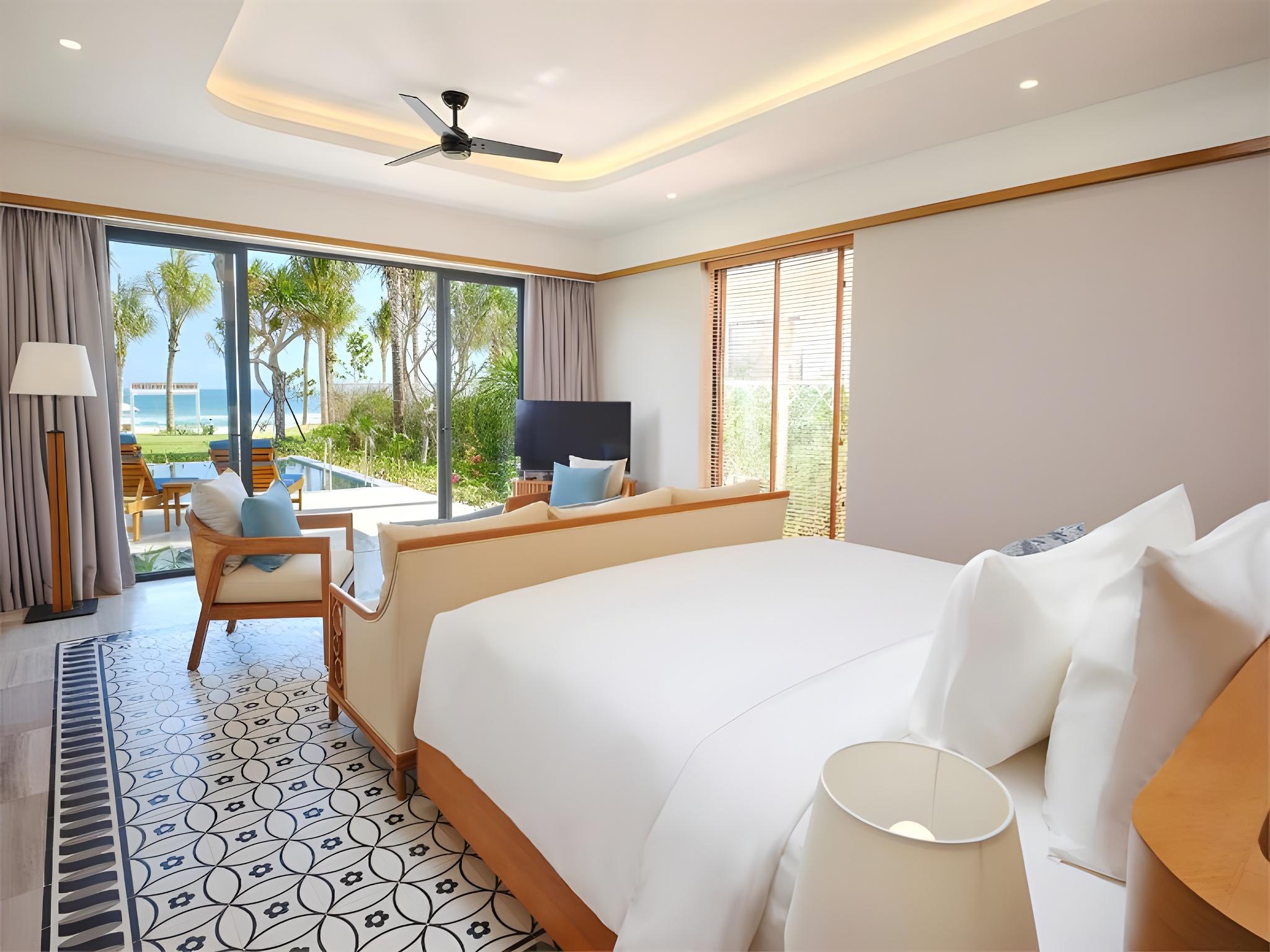 Signature, Noa, Villa
