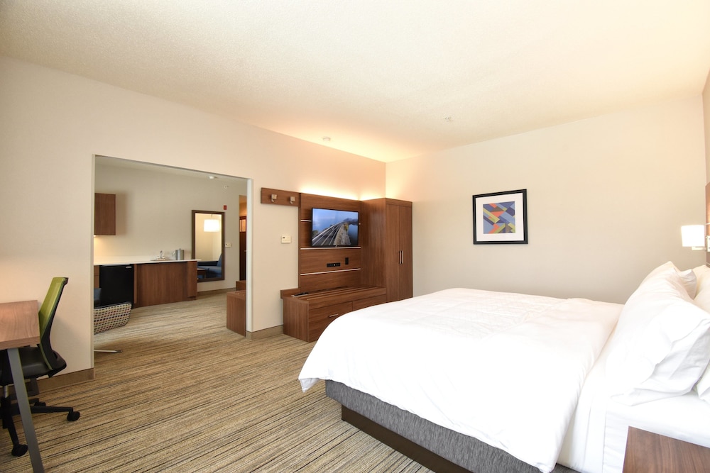 Holiday Inn Express Hotel And Suites Southern Pines Pinehurst Area 11/41