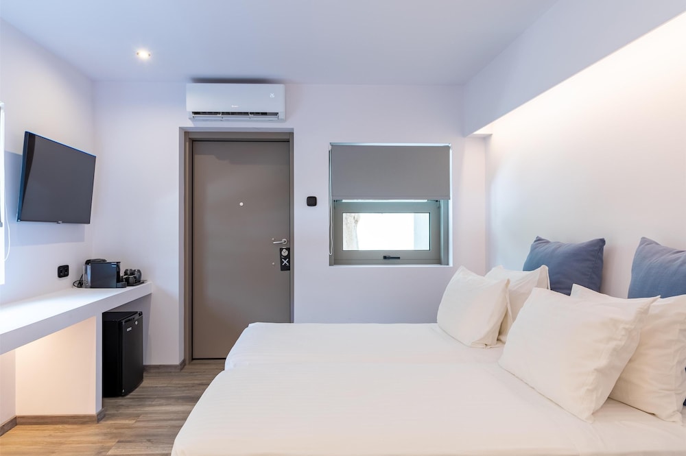 1 BEDROOM, COMFORT, PATIO, GROUND FLOOR