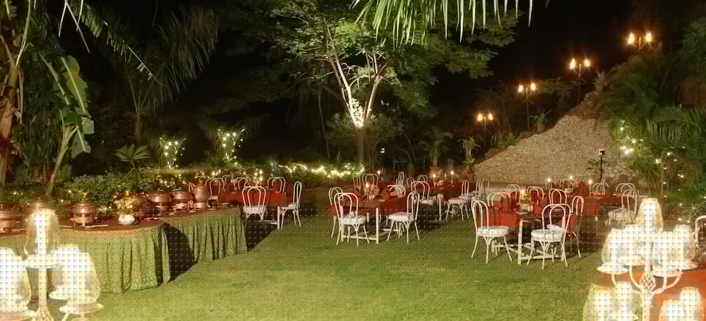 Aodhi Hotel 46/50