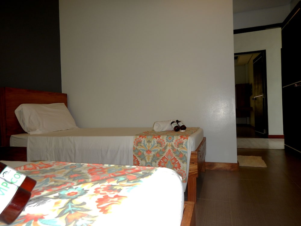 Acacia Garden Inn 13/66