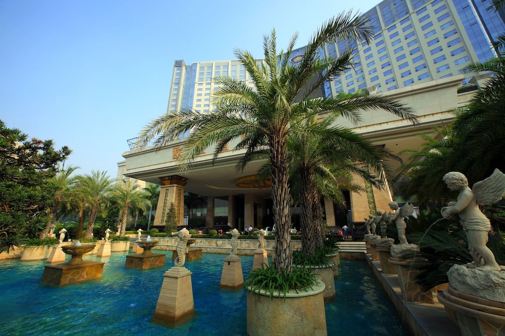Eurasia International Hotel 42/42