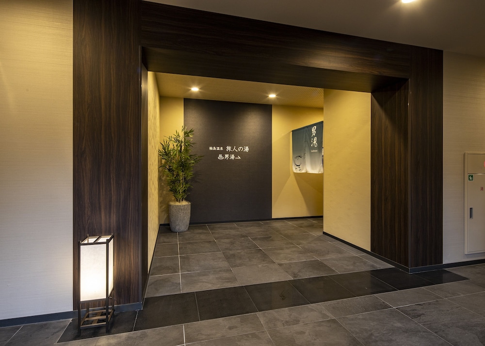 Hotel Route-Inn Wajima 5/65