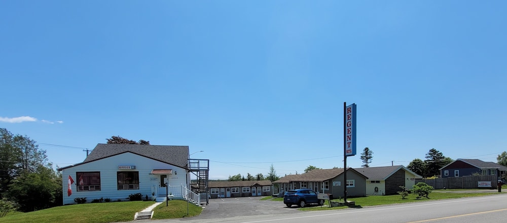 Regent Motel 33/50