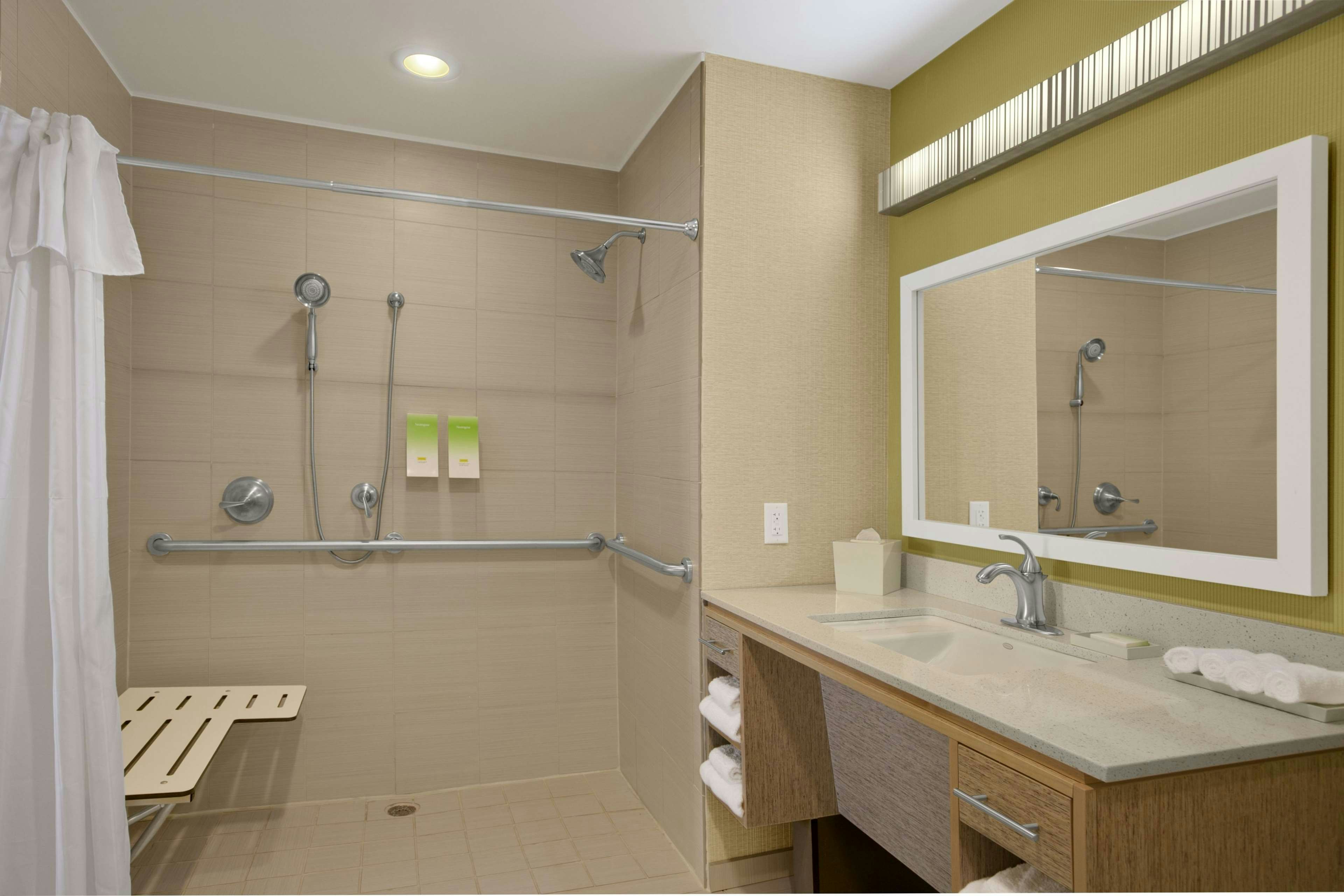 Home2 Suites by Hilton Oxford, AL 16/18