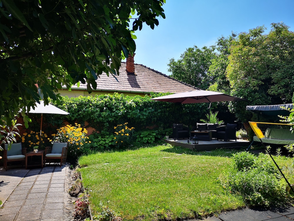 Villa Hotel Escala 44/50