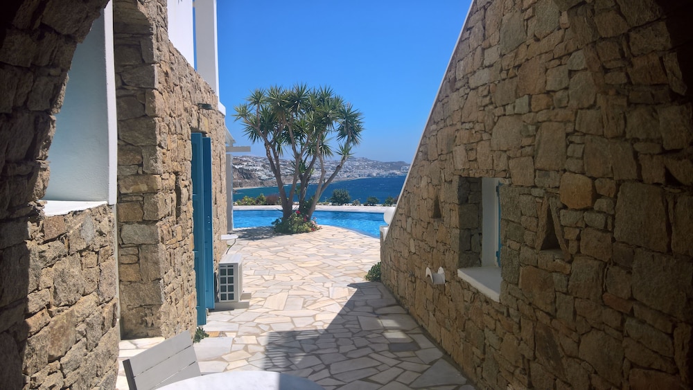 Adikri Villas and Studios 34/50