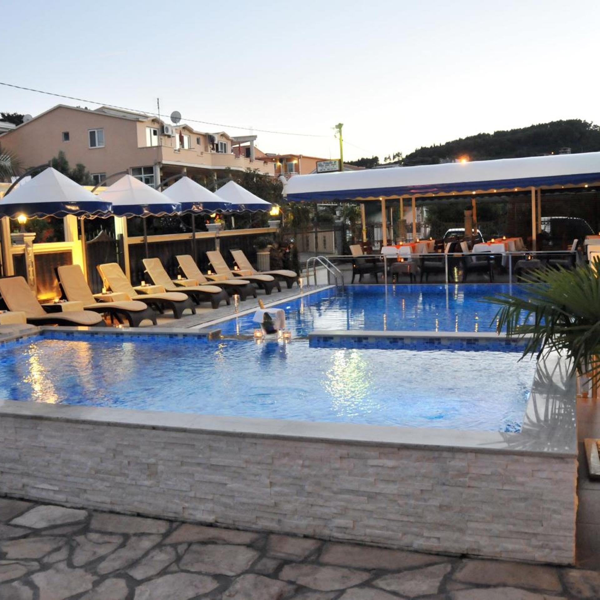 Aparthotel Villa Primafila 68/75