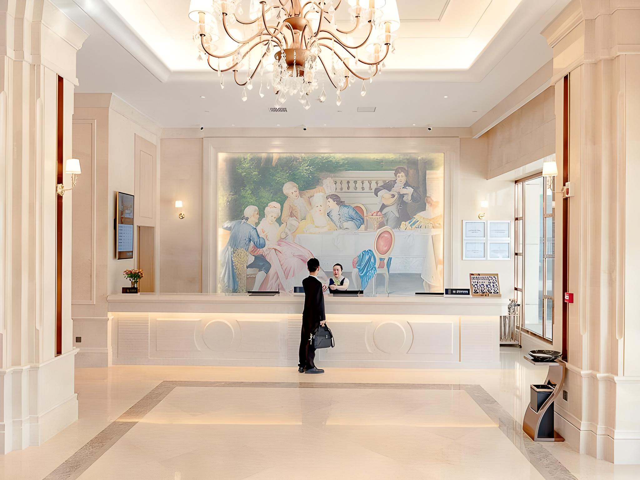 Vienna International Hotel (Wuhan Miaoshan Institute of Technology) 8/40