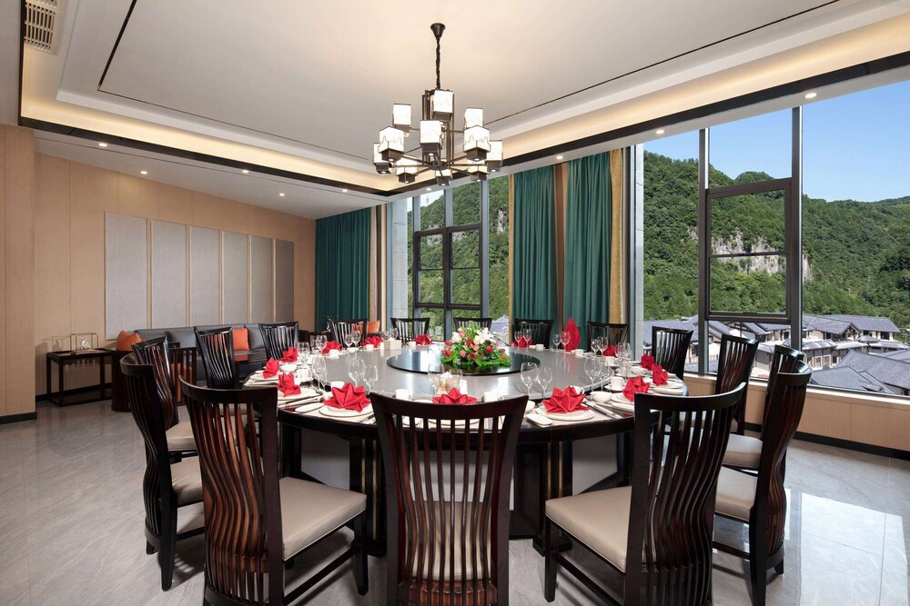 Ramada by Wyndham Guangyuan Zengjiashan Resort 13/20