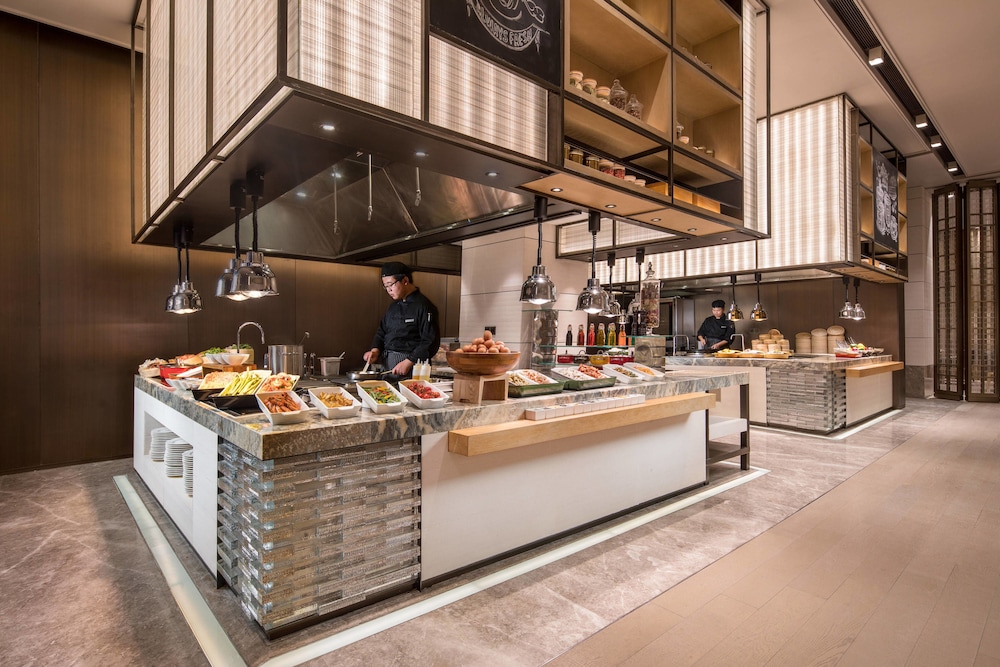 Courtyard By Marriott Shanghai Hongqiao 30/40