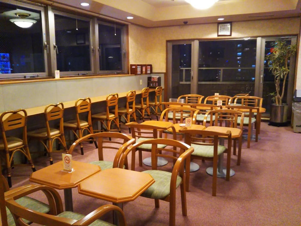 Ave Tennoji Hotel 52/62