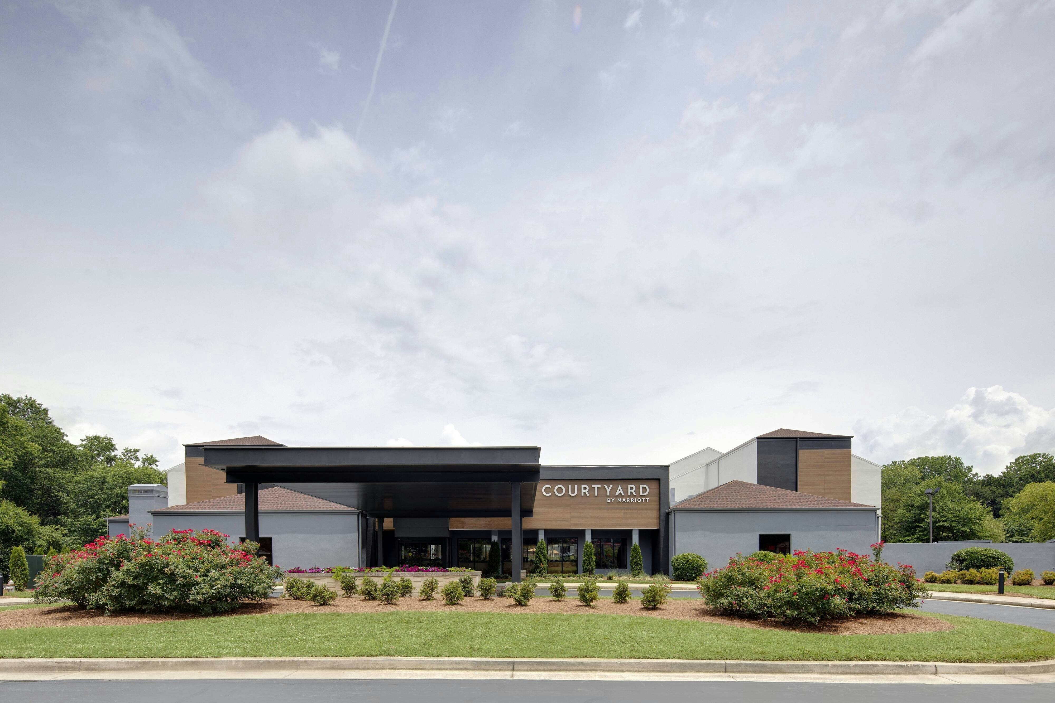 Courtyard By Marriott Atlanta Marietta I 75 North 1/17