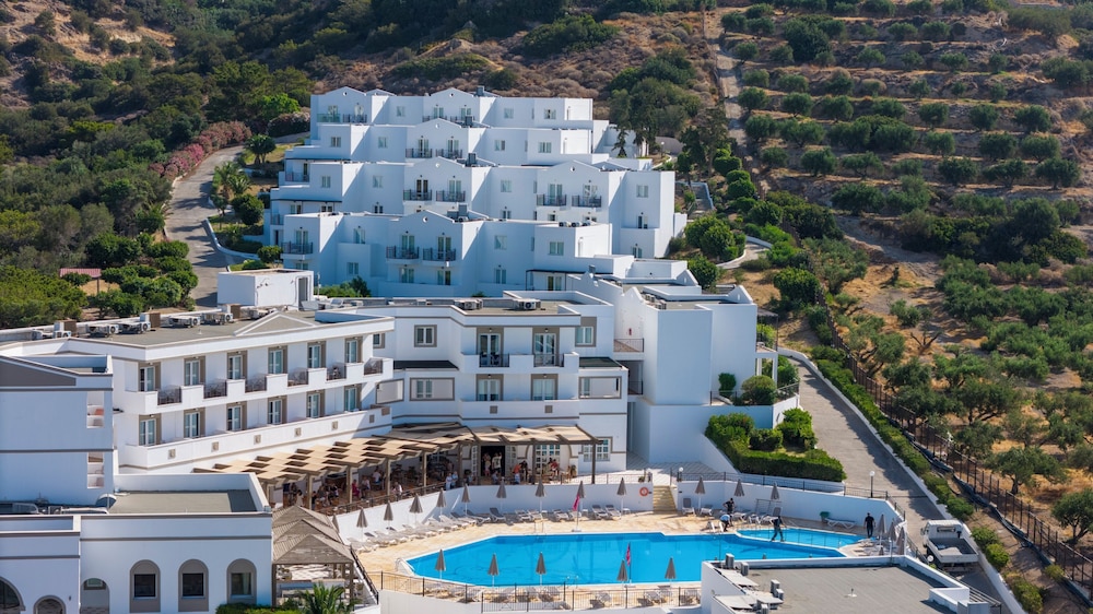 Mare Village Ierapetra 7/104