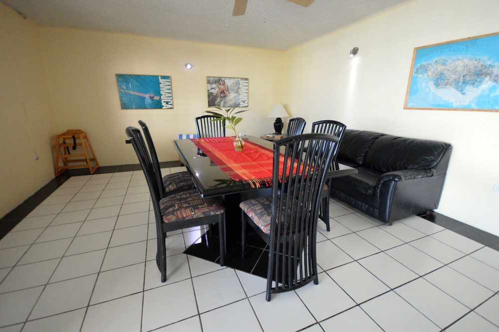 Sunset Resort 38/50
