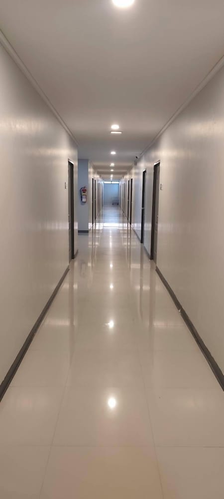Khunyuw Hotel 29/63