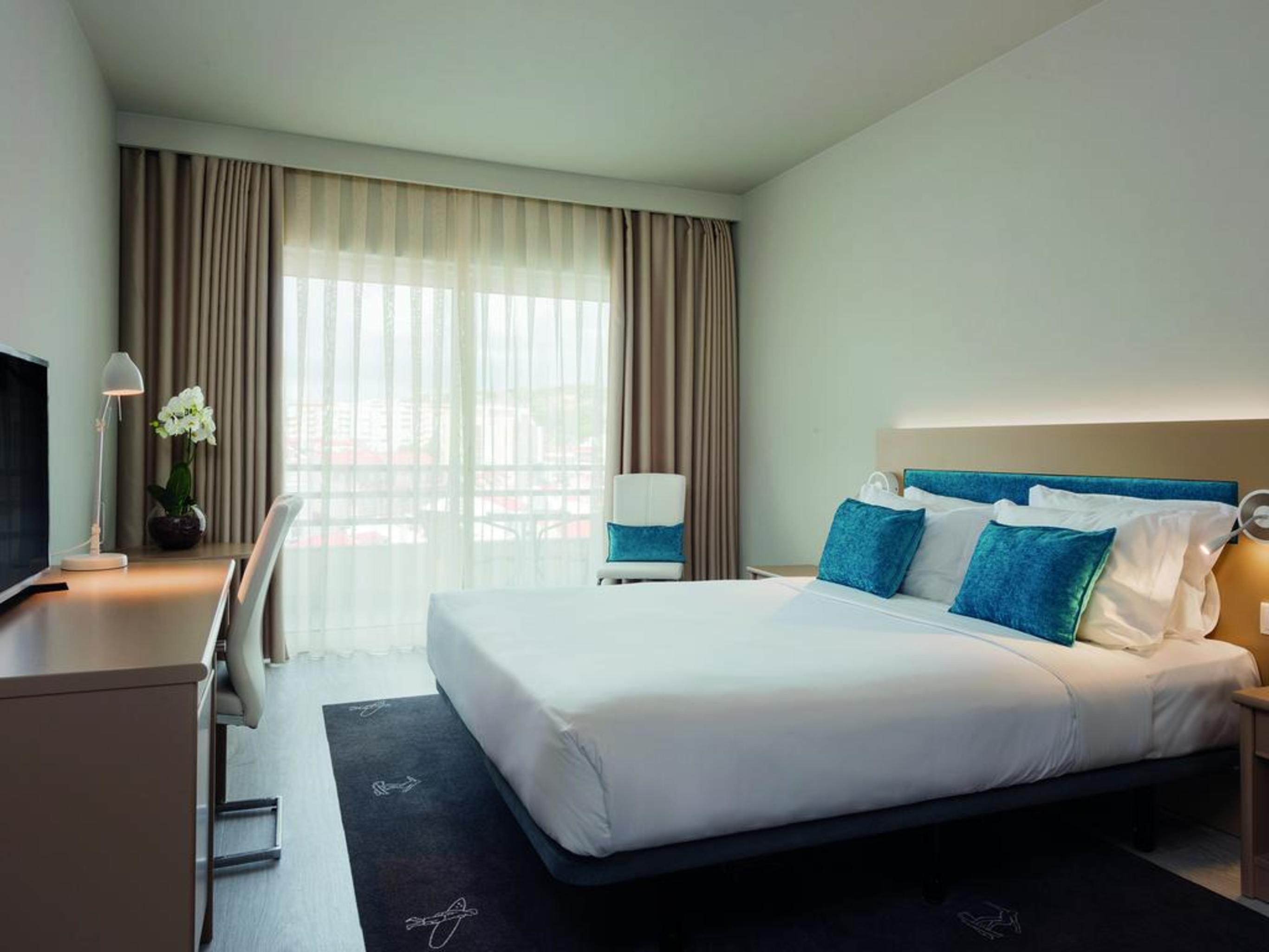 Deluxe Room Land View Single Use