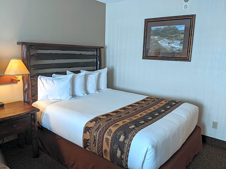 ClubHouse Inn West Yellowstone 8/25