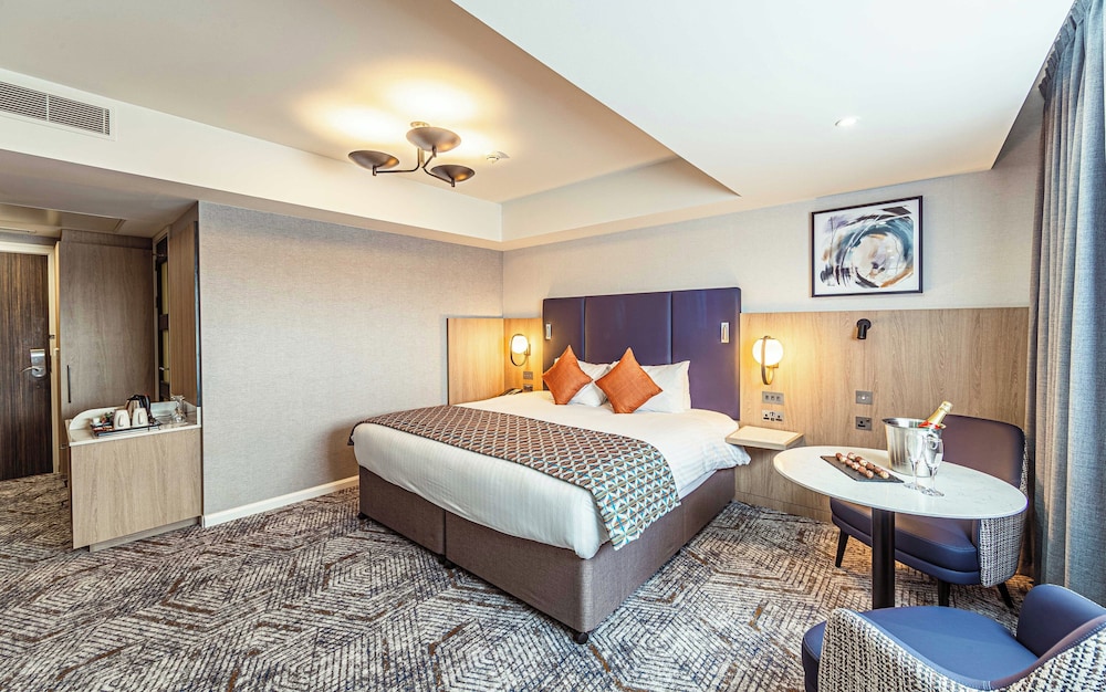 Crowne Plaza Reading East, An IHG hotel 16/49