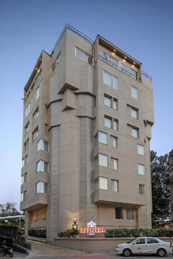 Effotel By Sayaji Vadodara 1/9