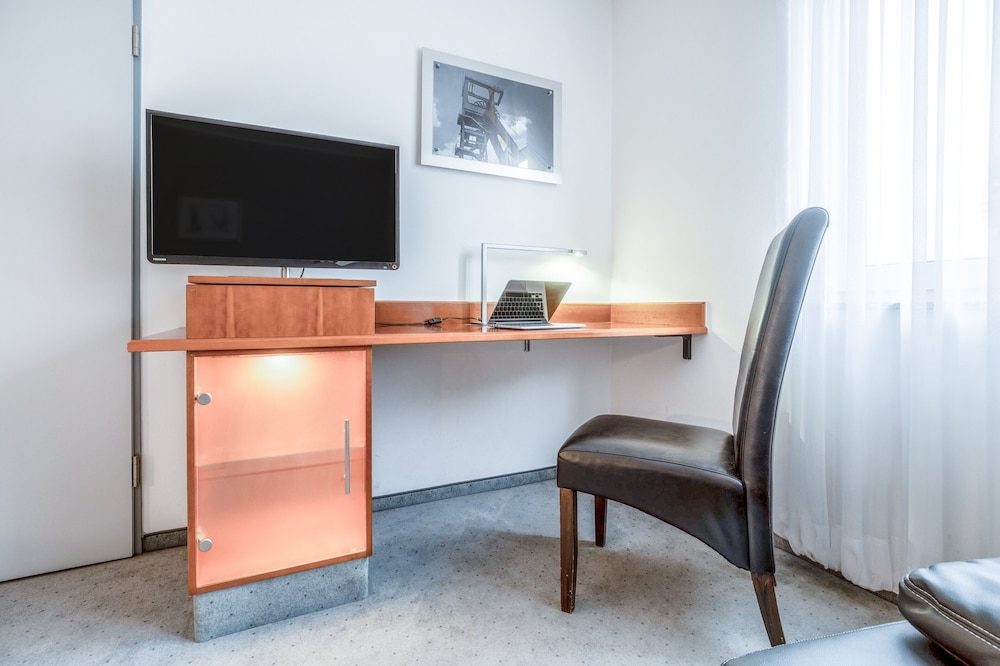 Garner Hotel Oberhausen by IHG 65/81