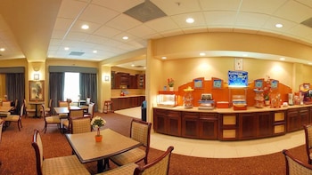 Holiday Inn Express Hotel Suites Clearwater Us 19 N 53/71