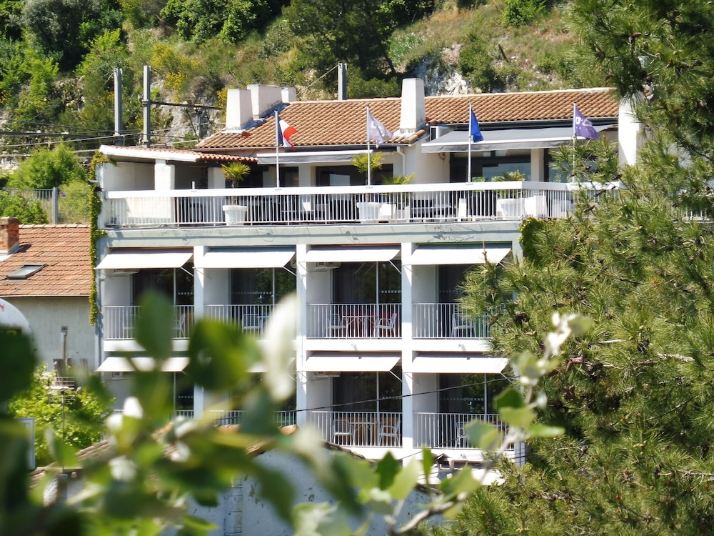 O'Cub Hotel 2/66