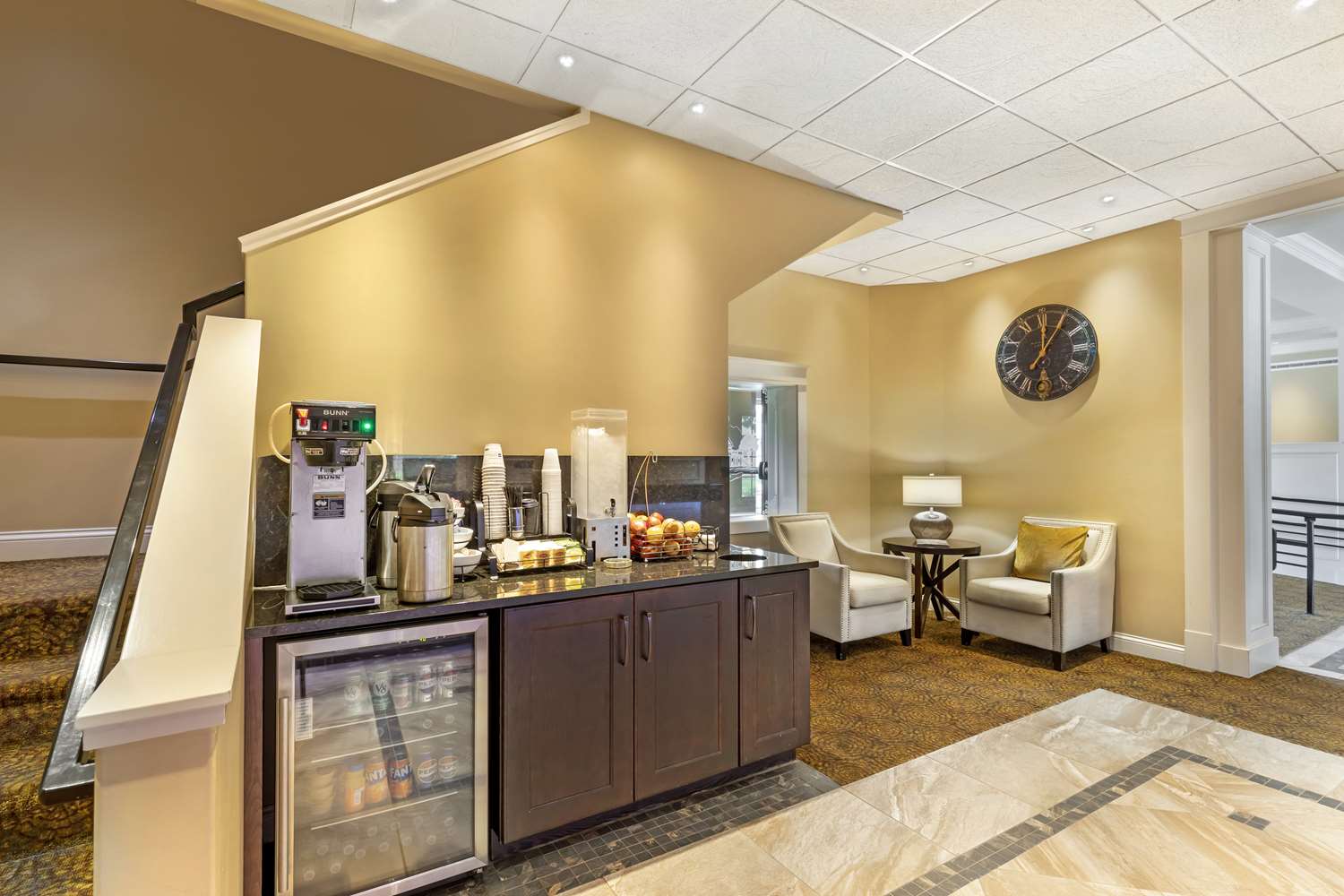 Best Western Plus Longbranch Hotel and Convention Center 14/25