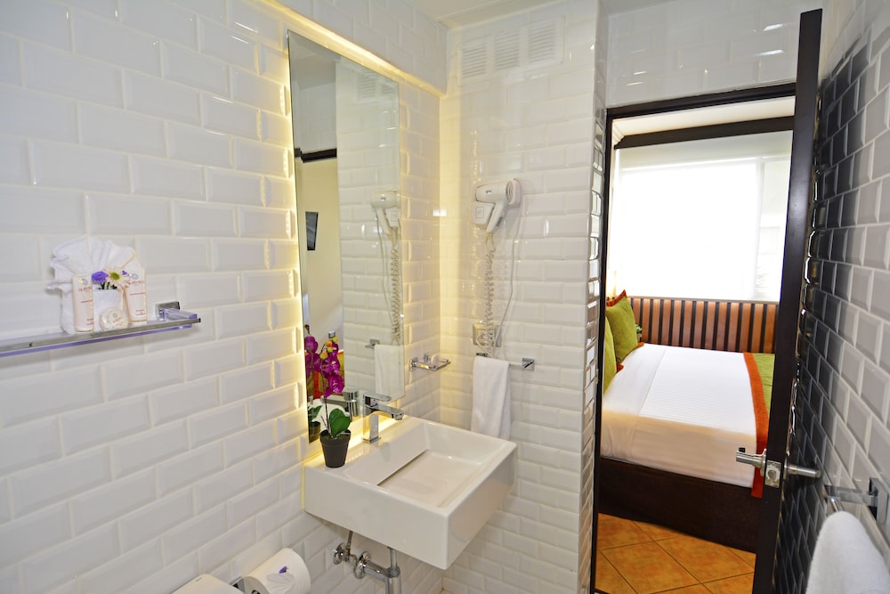 Autentico Hotel 48/50