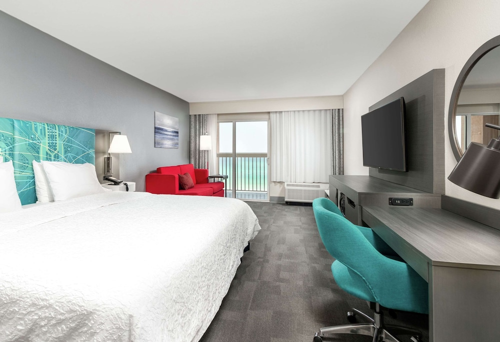 Room, King Bed, Balcony, Accessible