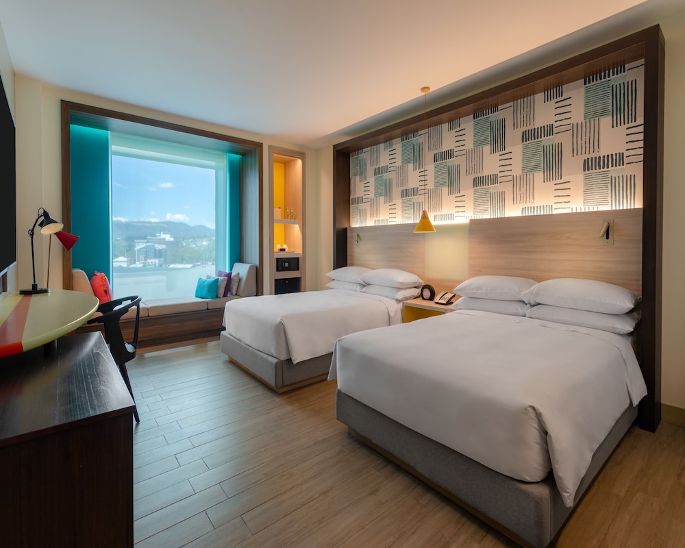 Hyatt Centric San Salvador 10/67